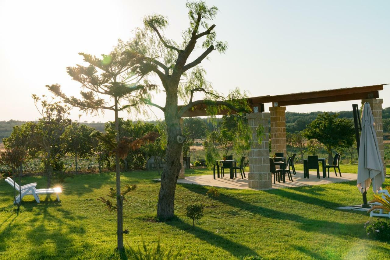 Villa Casale Cerfignano Exterior photo